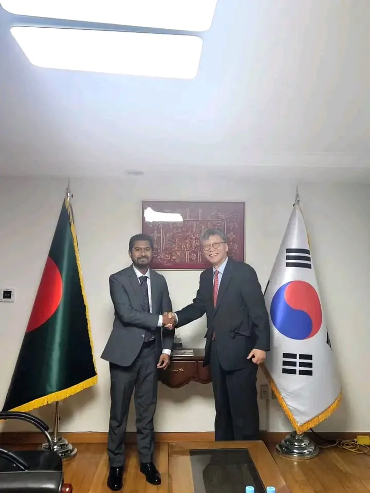 ইপিএস কোটা পূরণ ও দ্রুত কর্মী পাঠাতে সিউলে এইচআরডি কোরিয়া সভাপতির সঙ্গে প্রতিমন্ত্রী নুরুল হক নুরের বৈঠক