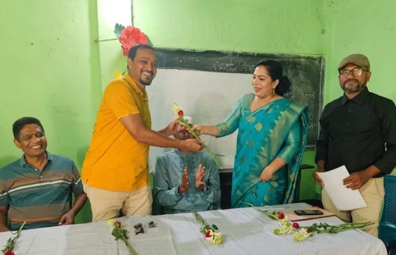 খা‌লিশপুর কথা প্রি ক‌্যা‌ডেট স্কু‌লের নতুন ক‌মি‌টি  সেন্টু সভাপ‌তি, সদস‌্য স‌চিব আ‌খিঁ আক্তার।
